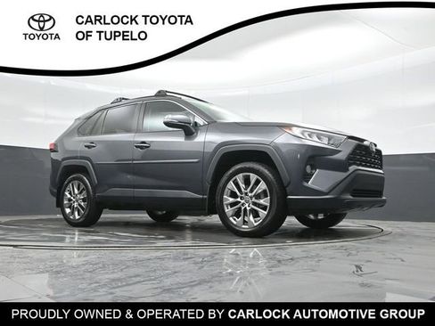 Used 2021 Toyota RAV4 XLE Premium image 41