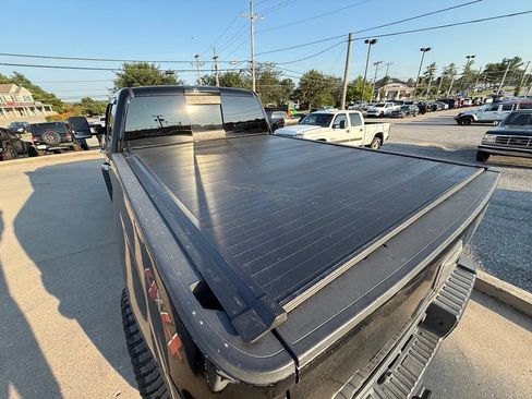 Used 2018 Chevrolet Silverado 2500 High Country w/ Duramax Plus Package AWD/4WD image 8