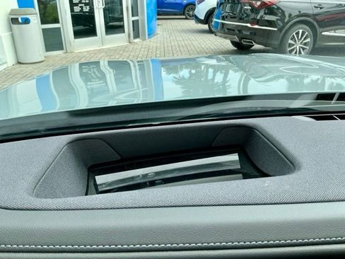 Used 2023 BMW i7 xDrive60 AWD/4WD image 26