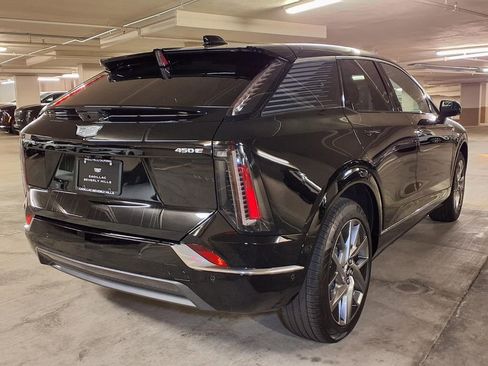 New 2026 Cadillac Optiq Luxury 1 RWD image 8