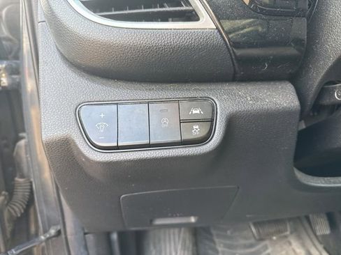 Used 2021 Kia Seltos EX image 13