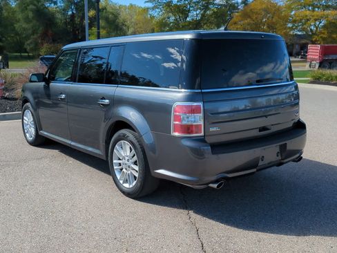 Used 2019 Ford Flex SEL w/ Equipment Group 202A image 6
