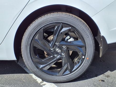 New 2026 Hyundai Elantra Sport FWD image 5