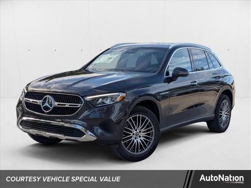 Certified 2026 Mercedes-Benz GLC 300 4MATIC image 1