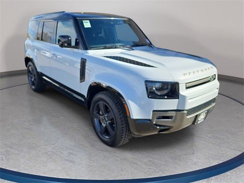Certified 2021 Land Rover Defender 110 X-Dynamic SE image 4