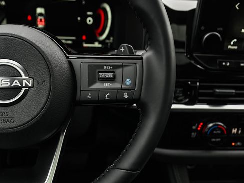 New 2025 Nissan Pathfinder Platinum w/ Lighting Package (N92) image 23