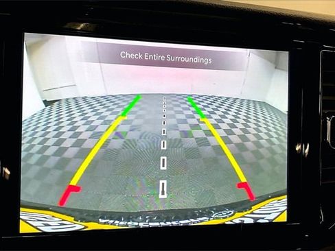 Used 2024 Dodge Durango GT image 25