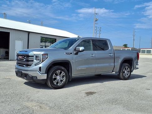 Used 2025 GMC Sierra 1500 SLT AWD/4WD image 15