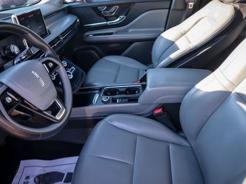 Used 2022 Lincoln Corsair FWD image 9