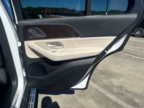 New 2026 Mercedes-Benz GLE 63 AMG S image 19