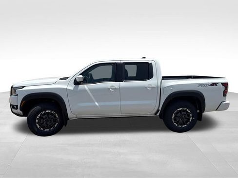 New 2026 Nissan Frontier PRO-4X w/ Pro Premium Package AWD/4WD image 4