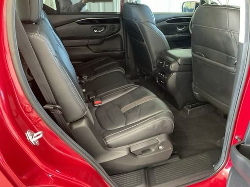 Certified 2025 Honda Pilot Touring image 26