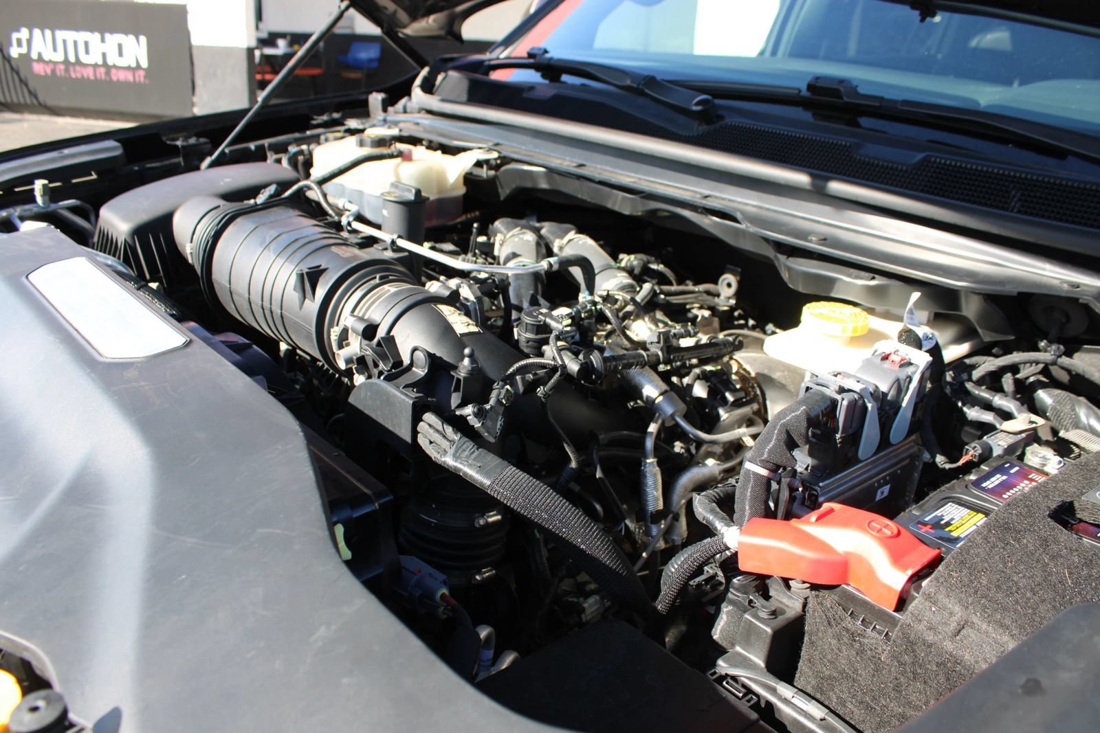 Used 2024 Jeep Wagoneer L Series II RWD image 39