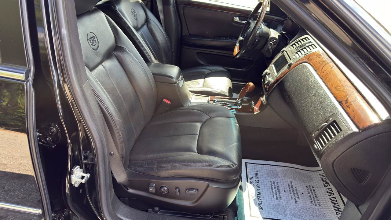 Used 2007 Cadillac DTS Performance FWD image 42