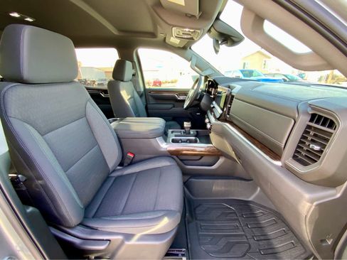 New 2026 GMC Sierra 1500 Elevation image 28