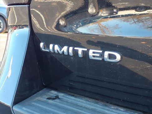 Used 2024 Ford Expedition Max Limited image 29