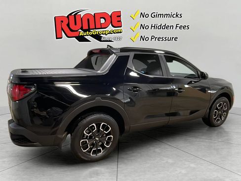 Used 2023 Hyundai Santa Cruz SEL Premium w/ Tow & Go Package AWD/4WD image 4