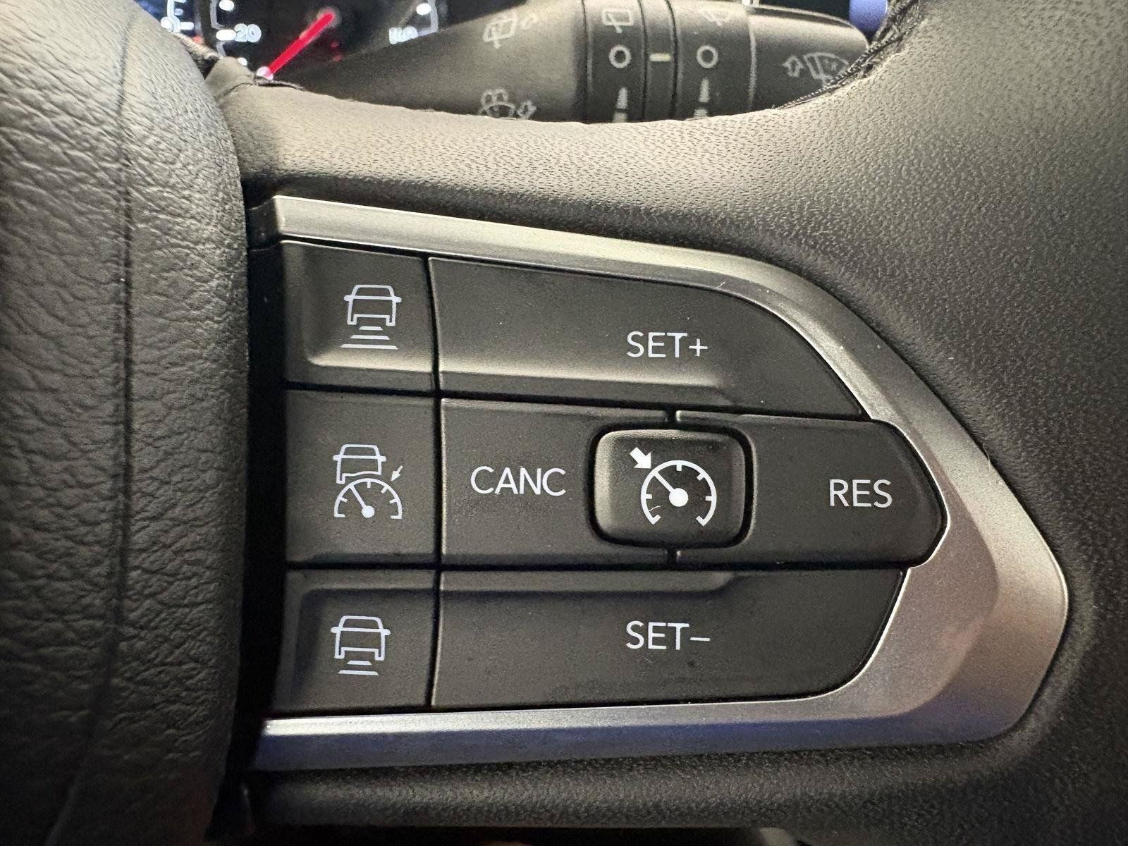 Used 2024 Jeep Compass Limited AWD/4WD image 27