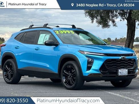 Used 2025 Chevrolet Trax ACTIV w/ Driver Confidence Package image 1