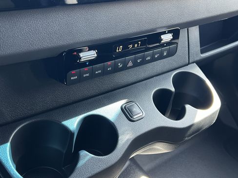 Used 2026 Mercedes-Benz Sprinter 2500 image 31