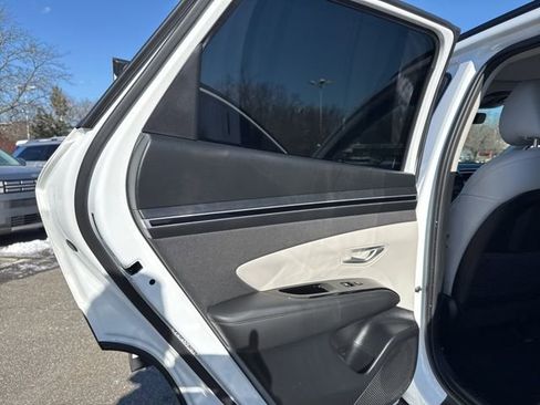 Certified 2023 Hyundai Tucson Limited image 33