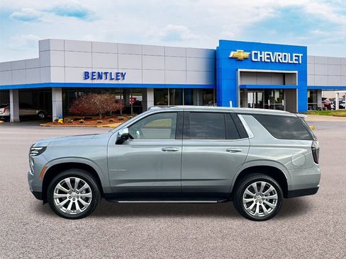 New 2026 Chevrolet Tahoe Premier image 2