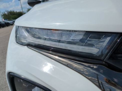 Used 2023 Chevrolet TrailBlazer RS FWD image 10