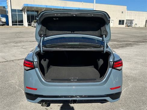 New 2025 Nissan Sentra SR w/ SR Premium Package image 6