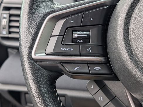 Used 2022 Subaru Outback Premium image 25