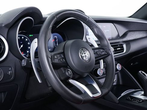 Used 2024 Alfa Romeo Stelvio Sprint AWD/4WD image 4