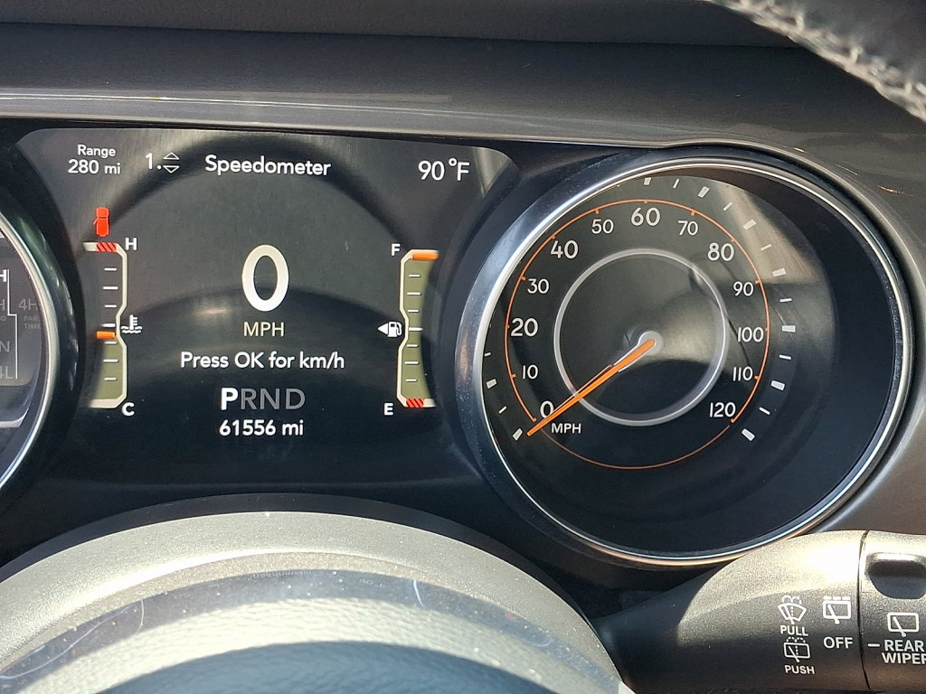 Used 2020 Jeep Wrangler Unlimited Sahara AWD/4WD image 25