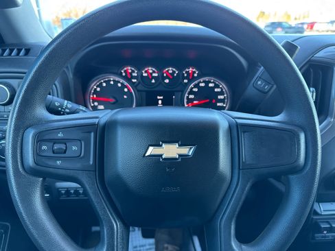 Used 2022 Chevrolet Silverado 2500 Custom w/ Custom Convenience Package image 19