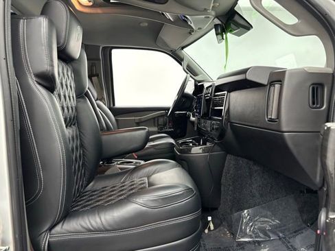 Used 2024 Chevrolet Express 2500 w/ Driver Convenience Package image 23