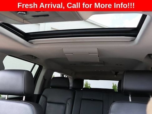 Used 2015 Chevrolet Suburban LT w/ Luxury Package AWD/4WD image 44