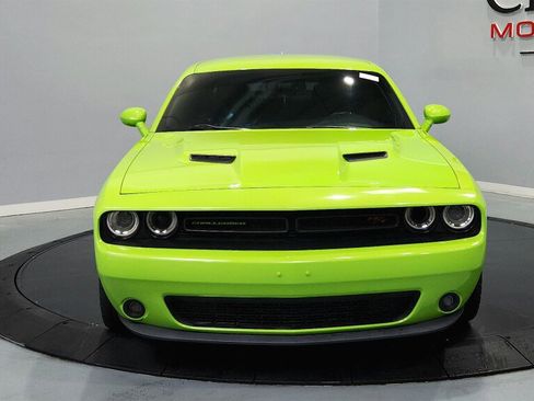Used 2015 Dodge Challenger R/T w/ Quick Order Package 22B R/T RWD image 3