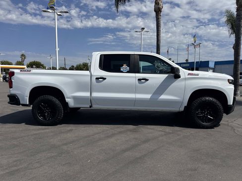 Used 2021 Chevrolet Silverado 1500 LT Trail Boss w/ Convenience Package II AWD/4WD image 4