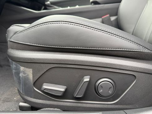 New 2026 Kia K5 EX image 10