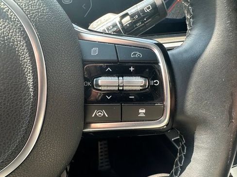 Used 2025 Kia Sorento SX Prestige AWD/4WD image 18