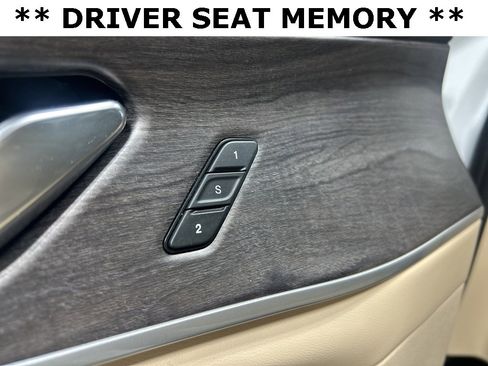 Certified 2024 Jeep Grand Cherokee L Limited w/ Luxury Tech Group II image 24