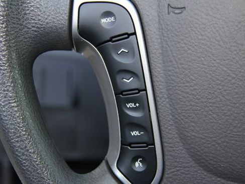 Used 2012 Hyundai Santa Fe GLS AWD/4WD image 22