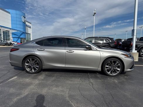 Used 2021 Lexus ES 350 F Sport w/ Accessory Package image 3