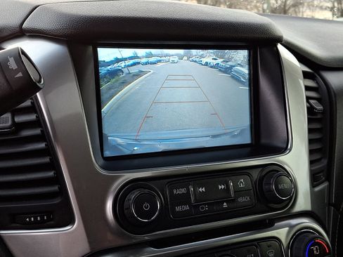 Used 2020 Chevrolet Tahoe LT image 21