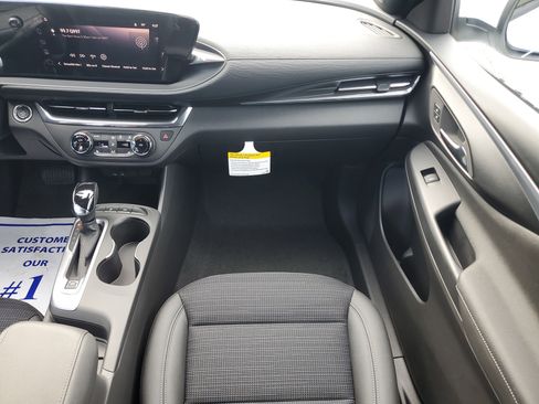 New 2025 Buick Envista Preferred w/ Convenience I Package image 16