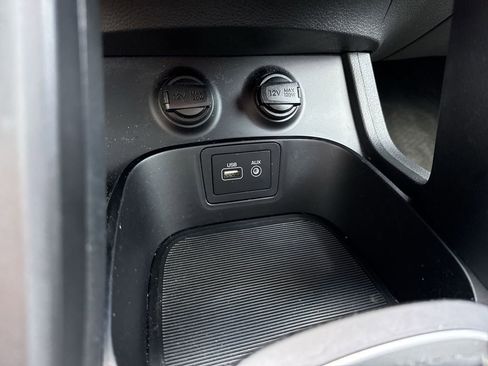 Used 2018 Hyundai Santa Fe Sport w/ 2.4L Value Package 02 FWD image 52