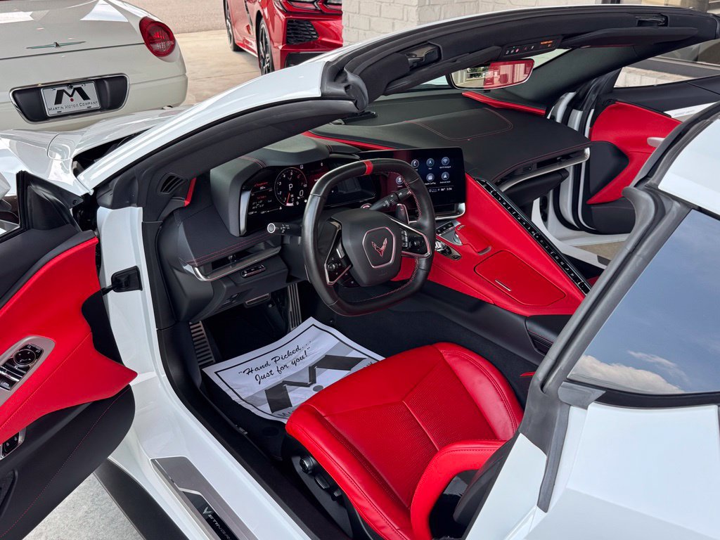 Used 2021 Chevrolet Corvette Stingray Preferred Cpe w/ Z51 Performance Package RWD image 27
