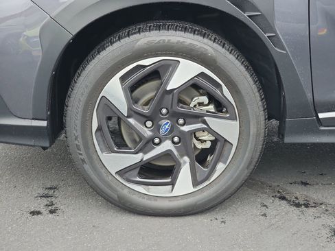 Used 2025 Subaru Crosstrek 2.5i Limited w/ Crosstrek Mirror Package image 10