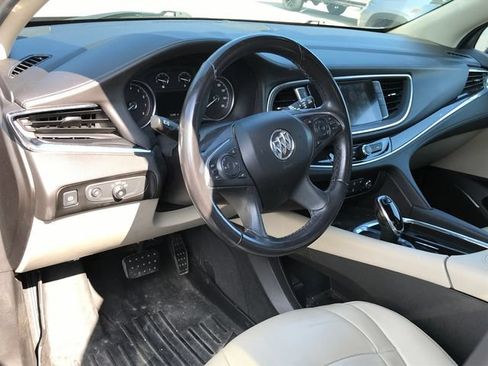 Used 2019 Buick Enclave Essence w/ Trailering Package, 5000 lbs. FWD image 5