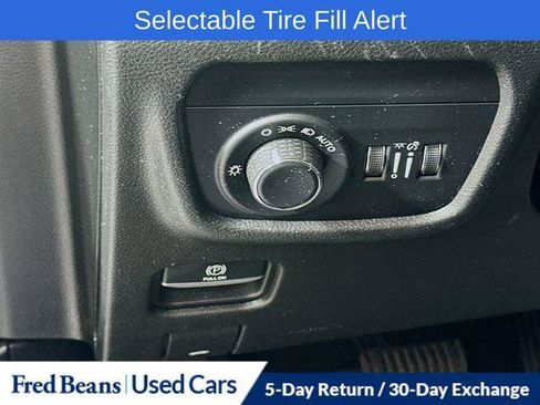 Certified 2022 Jeep Grand Cherokee L Laredo image 12