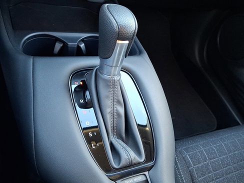 Certified 2023 Honda HR-V LX image 14