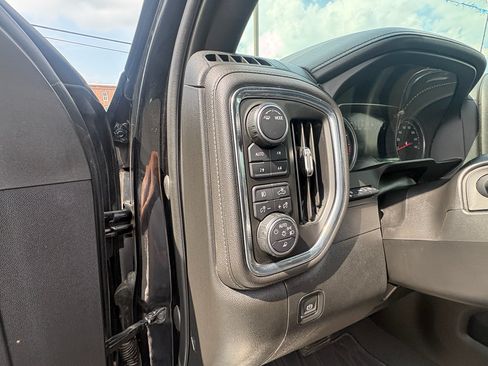 Used 2020 Chevrolet Silverado 2500 High Country w/ Z71 Off-Road Package AWD/4WD image 11